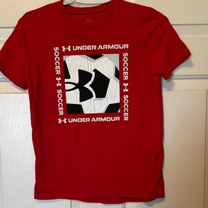 Boys medium loose Under Armour Red Soccer Graphic Tee